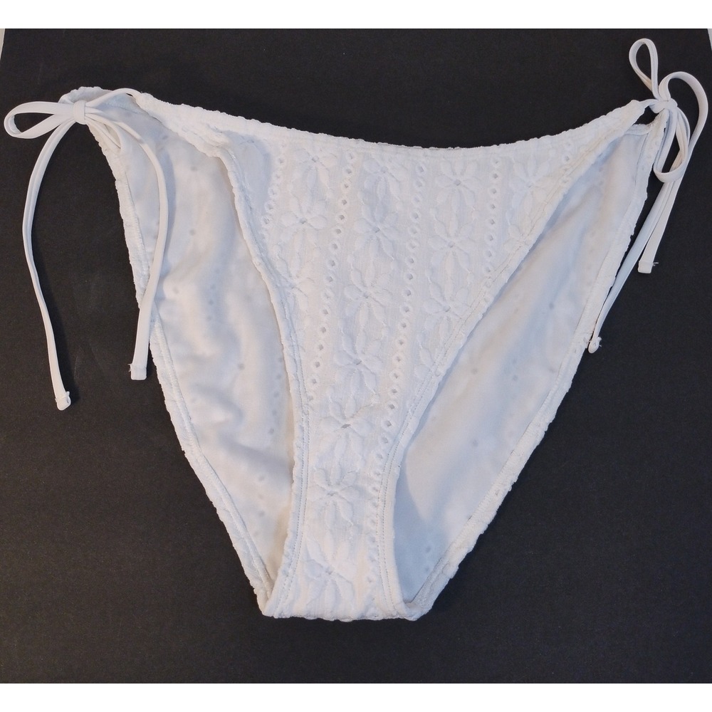 No Boundaries White Eyelet Bikini Bottoms XXL 20 Cheeky High Leg NWT Cottagecore
